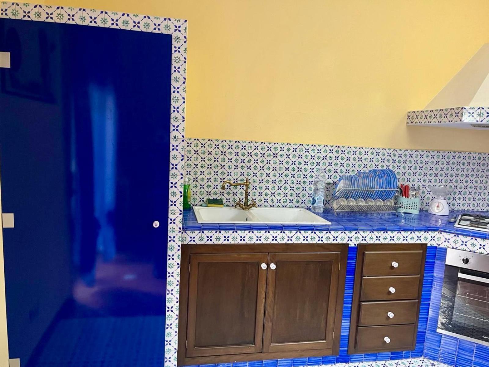 Benvenuti A Casa Sicilian Apartment Palermo Termini Imerese Bagian luar foto